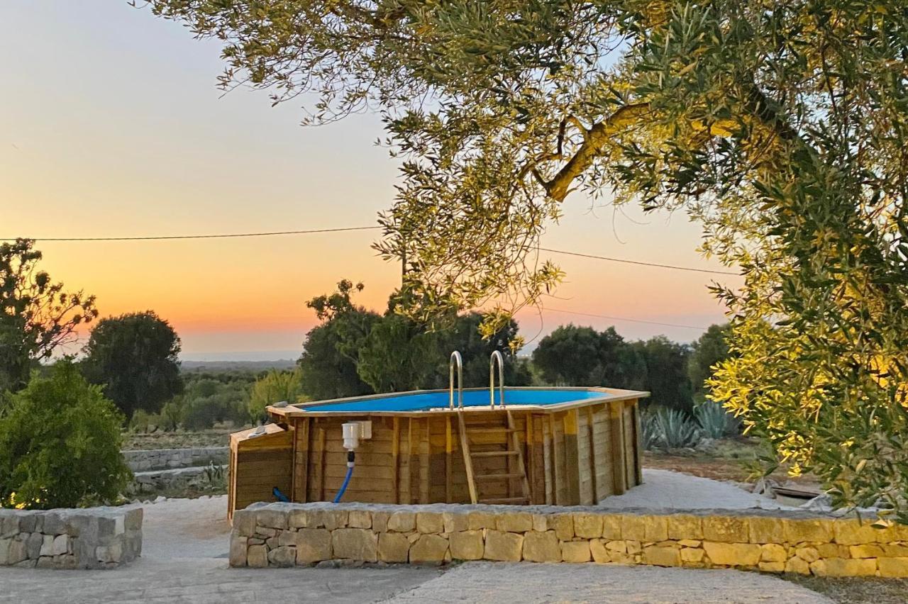 Villa 4 Trulli, Sea View, Vista Mare, Isolata ออสตูนี ภายนอก รูปภาพ